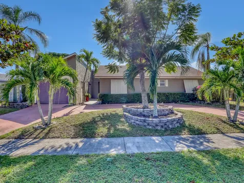 10404 Carmen Lane Royal Palm Beach FL 33411