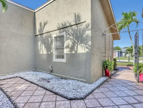 10404 Carmen Lane Royal Palm Beach FL 33411