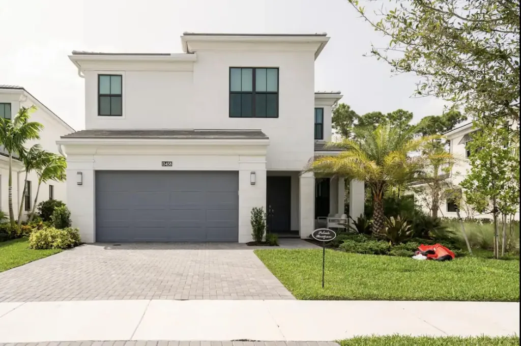 13458 Artisan Circle Palm Beach Gardens FL 33418