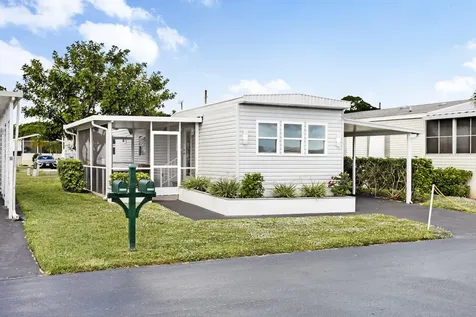3003 Bimini Bay Boynton Beach FL 33436
