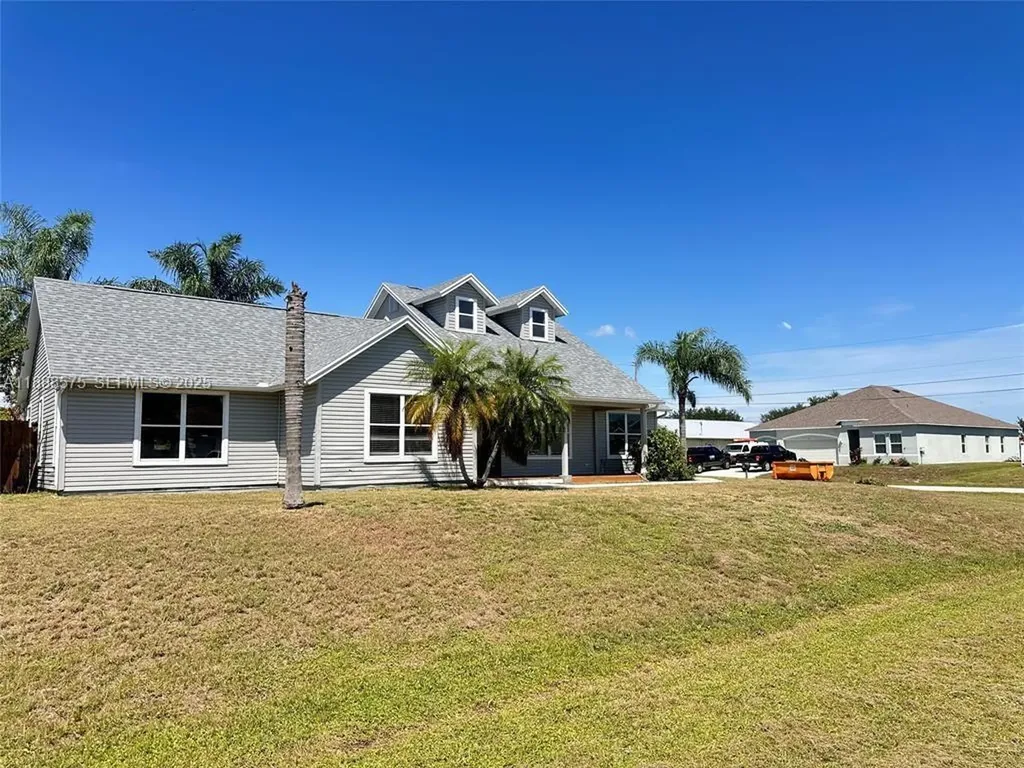 440 Sw N Quick Circle Port Saint Lucie FL 34953