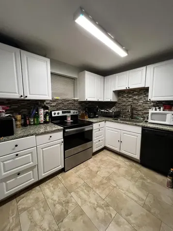 2819 Holly Road West Palm Beach FL 33406