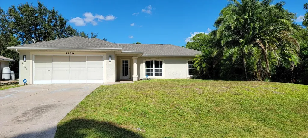 7894 Minardi Street North Port FL 34291