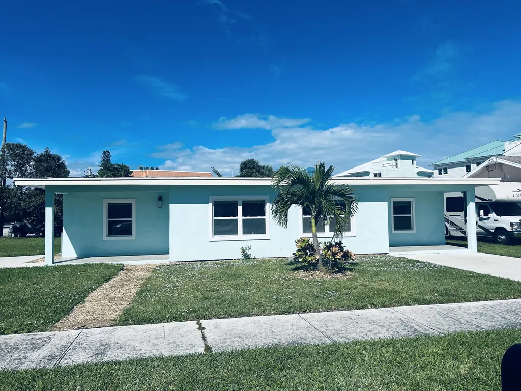 1400 Binney Drive Fort Pierce FL 34949
