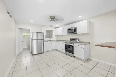 1400 Binney Drive Fort Pierce FL 34949