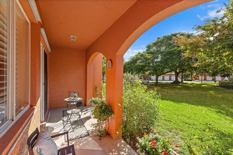 40 Se Sedona Circle Stuart FL 34994