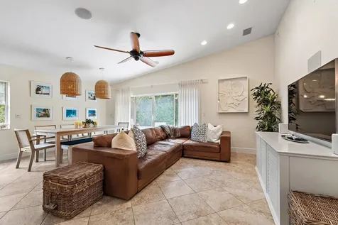 2614 La Lique Circle Palm Beach Gardens FL 33410
