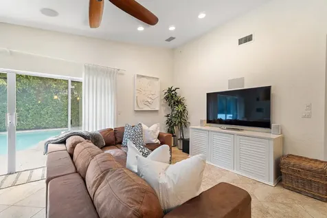 2614 La Lique Circle Palm Beach Gardens FL 33410