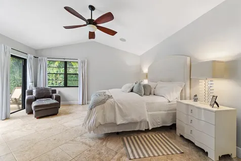 2614 La Lique Circle Palm Beach Gardens FL 33410
