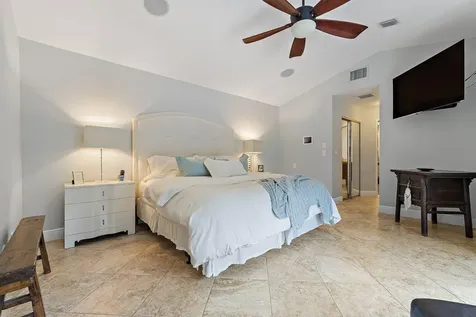 2614 La Lique Circle Palm Beach Gardens FL 33410