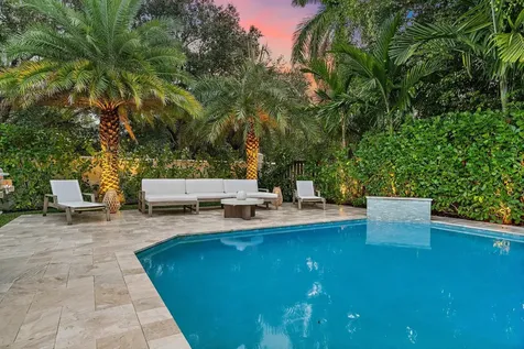 2614 La Lique Circle Palm Beach Gardens FL 33410