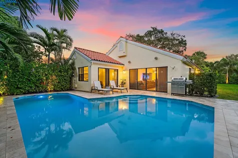 2614 La Lique Circle Palm Beach Gardens FL 33410