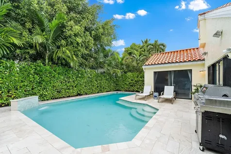2614 La Lique Circle Palm Beach Gardens FL 33410