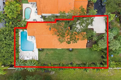 2614 La Lique Circle Palm Beach Gardens FL 33410