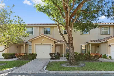 6374 Park Lake Circle Boynton Beach FL 33437