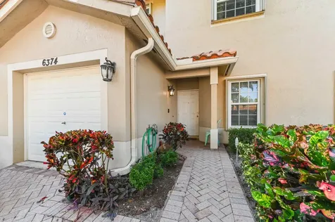 6374 Park Lake Circle Boynton Beach FL 33437