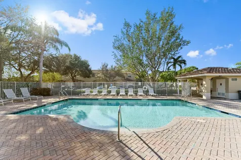 6374 Park Lake Circle Boynton Beach FL 33437