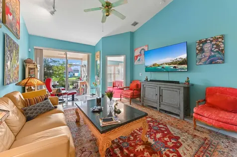 6374 Park Lake Circle Boynton Beach FL 33437