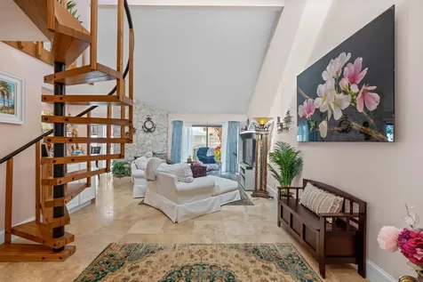 17023 Traverse Circle Jupiter FL 33477