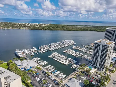 120 Lakeshore Drive North Palm Beach FL 33408