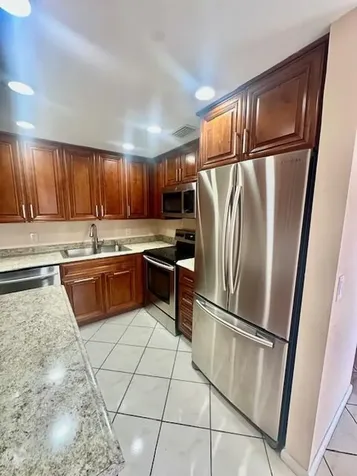 69 Dorset B Boca Raton FL 33434