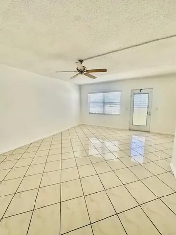 69 Dorset B Boca Raton FL 33434