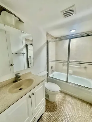 69 Dorset B Boca Raton FL 33434