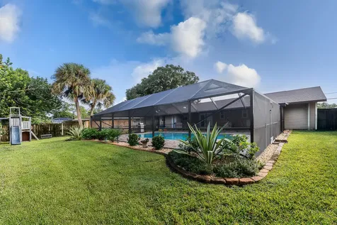 6015 Seagrape Drive Fort Pierce FL 34982