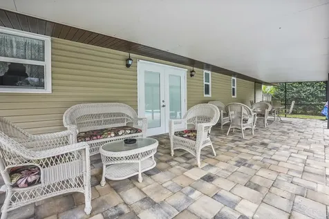 6015 Seagrape Drive Fort Pierce FL 34982