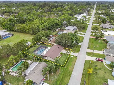 6015 Seagrape Drive Fort Pierce FL 34982