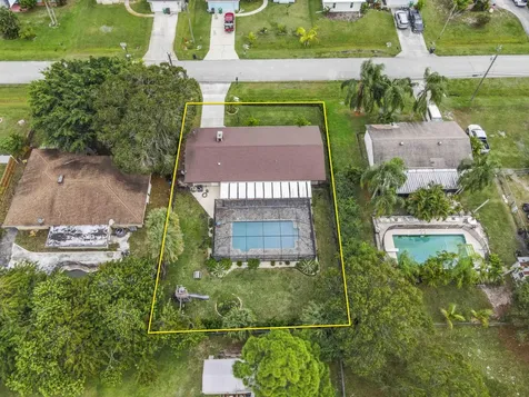 6015 Seagrape Drive Fort Pierce FL 34982