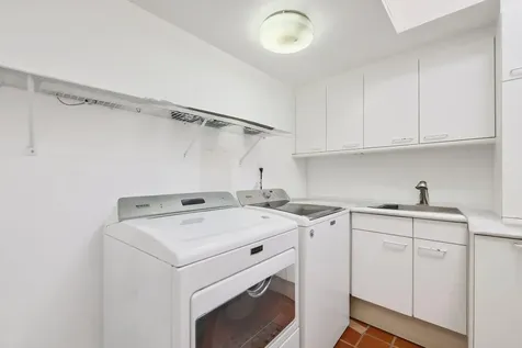 2 N Breakers Row Palm Beach FL 33480