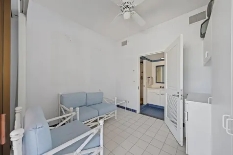 2 N Breakers Row Palm Beach FL 33480