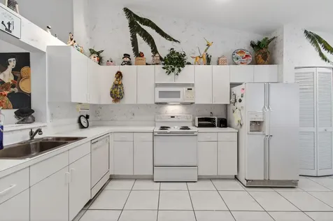 6077 Brightwater Terrace Boynton Beach FL 33437