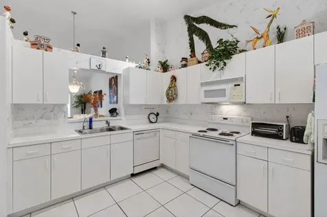 6077 Brightwater Terrace Boynton Beach FL 33437