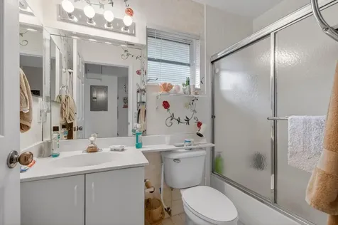 6077 Brightwater Terrace Boynton Beach FL 33437