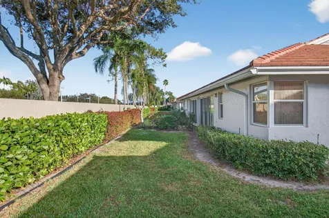 6077 Brightwater Terrace Boynton Beach FL 33437