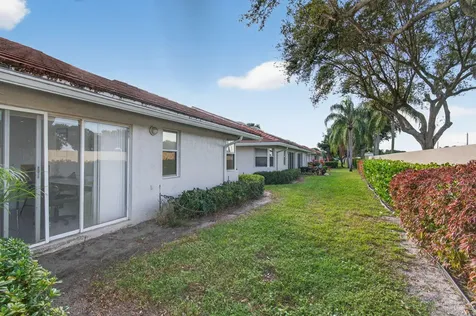 6077 Brightwater Terrace Boynton Beach FL 33437