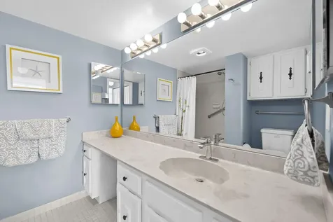 15 Royal Palm Way Boca Raton FL 33432