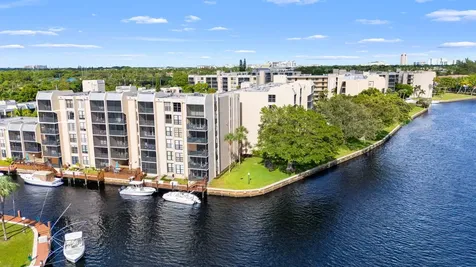 15 Royal Palm Way Boca Raton FL 33432