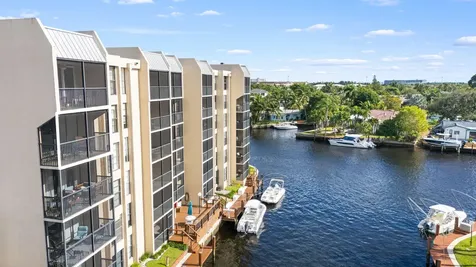 15 Royal Palm Way Boca Raton FL 33432
