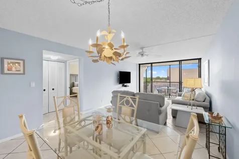 15 Royal Palm Way Boca Raton FL 33432