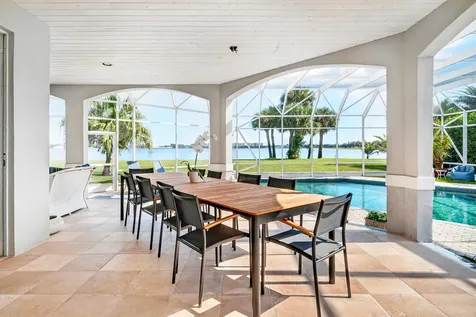 6 Cloister Circle West Palm Beach FL 33401
