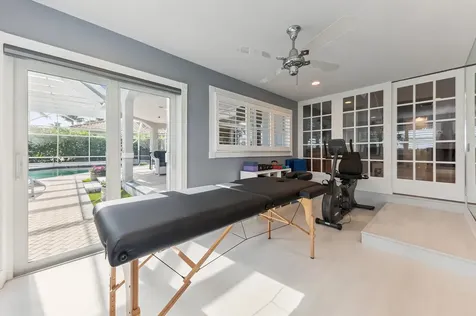 6 Cloister Circle West Palm Beach FL 33401