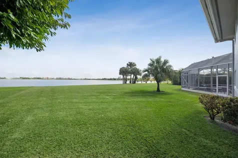 6 Cloister Circle West Palm Beach FL 33401