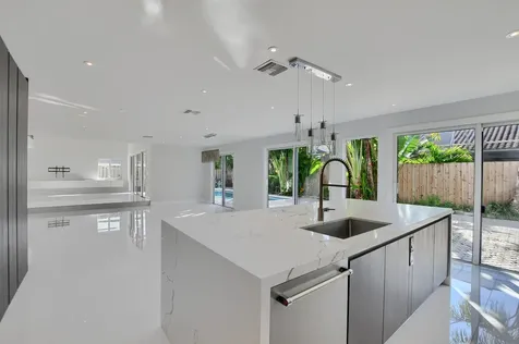 23352 Lago Mar Circle Boca Raton FL 33433