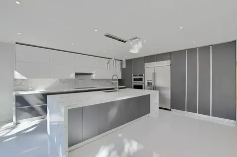 23352 Lago Mar Circle Boca Raton FL 33433