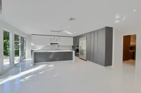 23352 Lago Mar Circle Boca Raton FL 33433