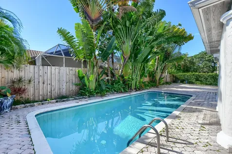 23352 Lago Mar Circle Boca Raton FL 33433