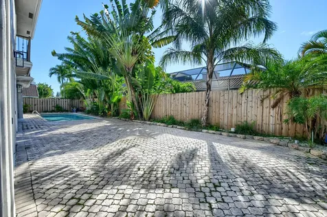 23352 Lago Mar Circle Boca Raton FL 33433